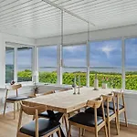 Annalia - 50m From The Sea By Interhome