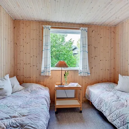 度假居 Annalia - 50m From The Sea By Interhome 福堡