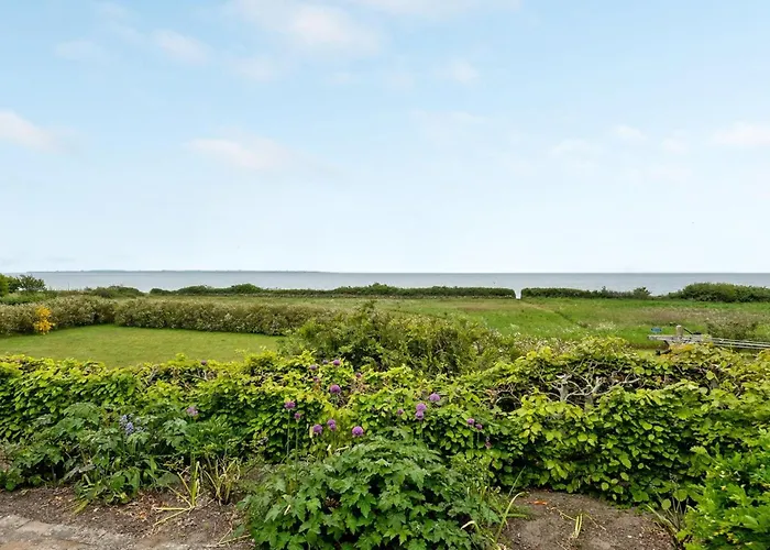 Дом отдыха Annalia - 50m From The Sea By Interhome