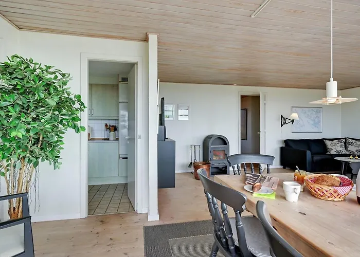 Дом отдыха Annalia - 50m From The Sea By Interhome *